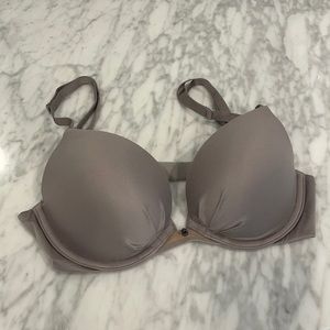 Victoria’s Secret bra